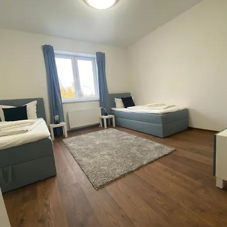 Royal Ocean Mit Sauna, Spielekonsole Und Whirlpool Holiday home Rostock